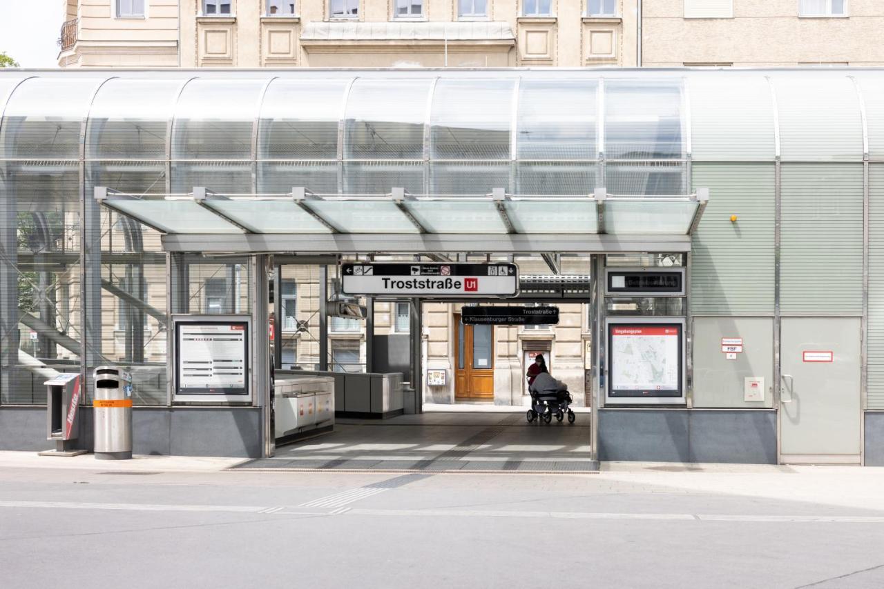 Spacious Vienna Central Station Residence Exterior photo